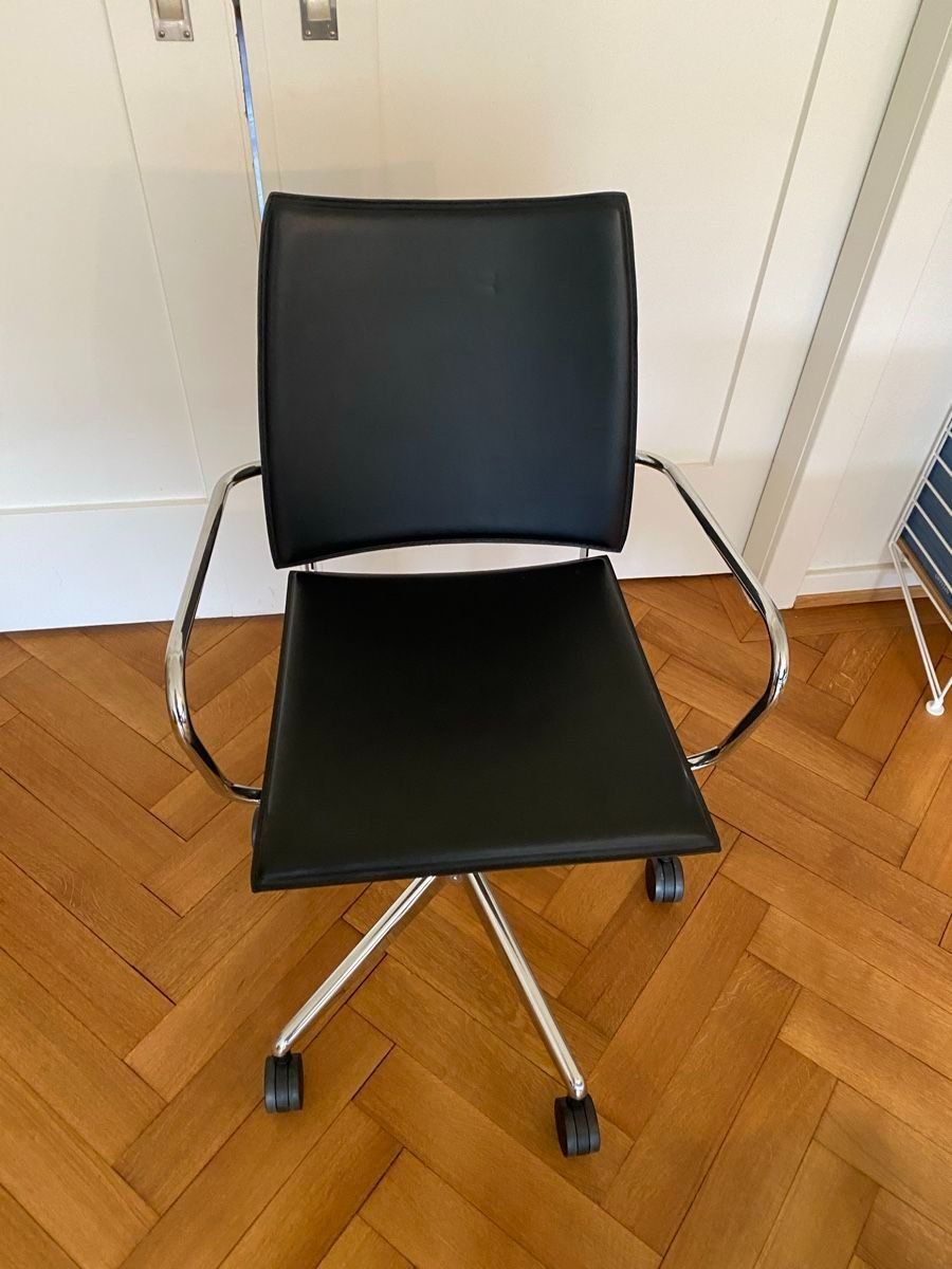 Interio Sedie: BÜROSTUHL  |  INTERIO  |  CHARISMA  |  DESIGN-KLASSIKER – Usato da Oberweningen venduto da Feindesign