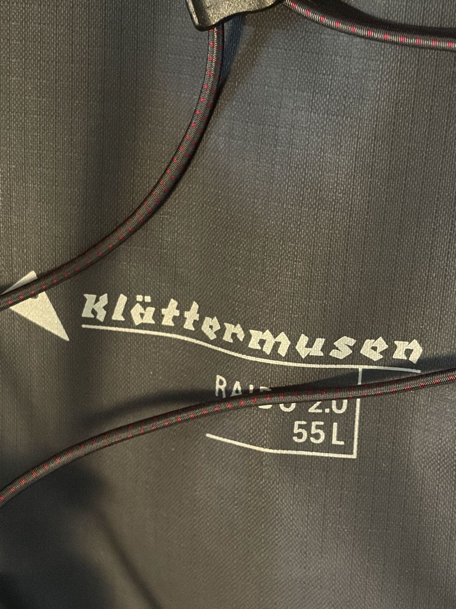 Klättermusen Zaini: Klättermusen Raido 2.0 55L Rucksack – Usato da Aesch BL venduto da morris_bsr 3