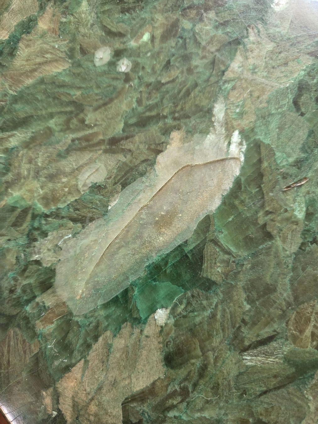Tavoli: Couchtisch mit Marmorplatte und Holzsockel gebraucht – Usato da Aarau venduto da Tsheska 4
