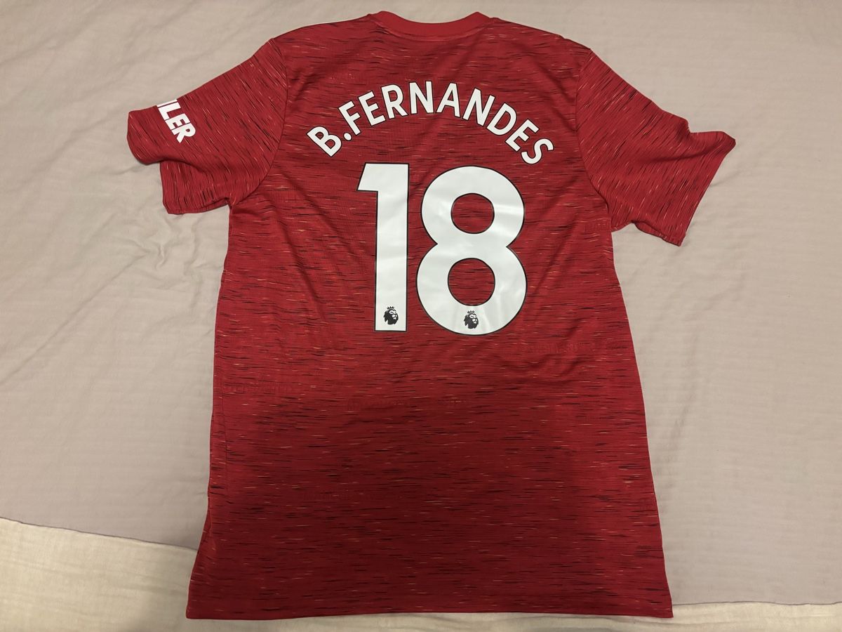 Adidas Canottiere & Pantaloni: Manchester United n18 maillot – Usato da Le Grand-Saconnex venduto da focamix 2