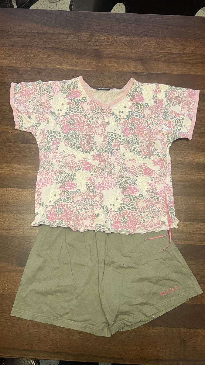 Pigiama & Simili: Mexx Kurzes Pyjama Gr. 140 – Usato da Tagelswangen venduto da Bomu