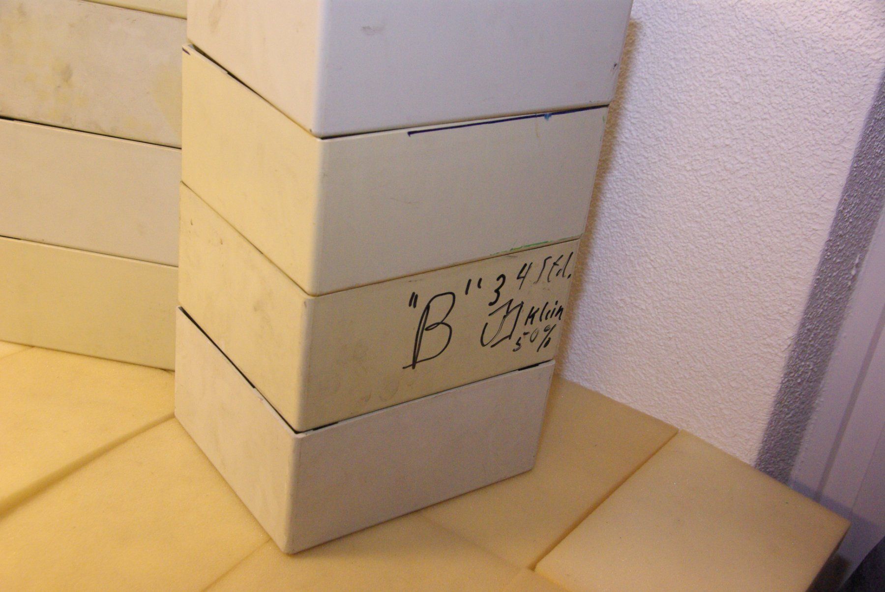 Behälter & Ähnliches: 8x Kunststoff Box/Kiste, grau – Gebraucht aus Herisau von Cevianer1844 1