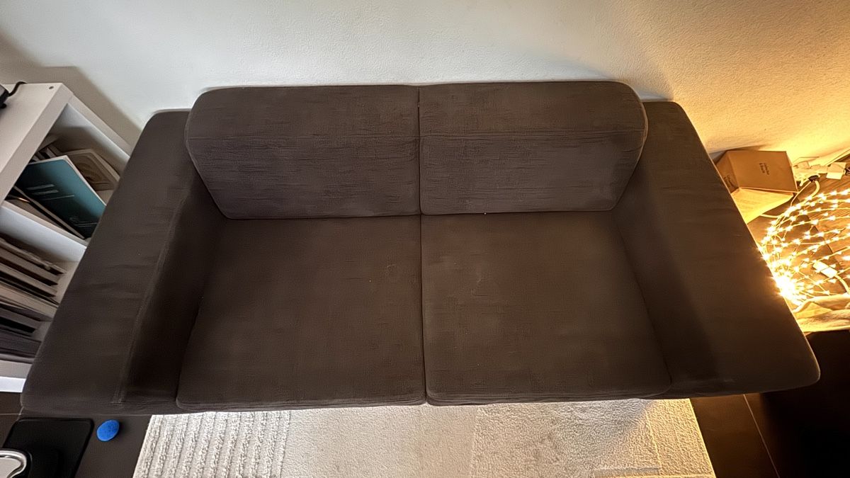 Sofas: 2 Sofas, dunkelbraun abzugeben – D'occasion à Tägerig par Maetra 5