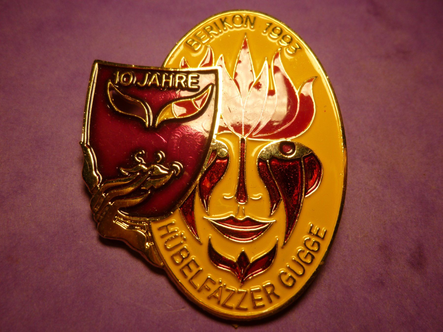 Plaketten & Abzeichen: BERIKON 1993 GOLD – Gebraucht aus Ried (Muotathal) von Mandarin02