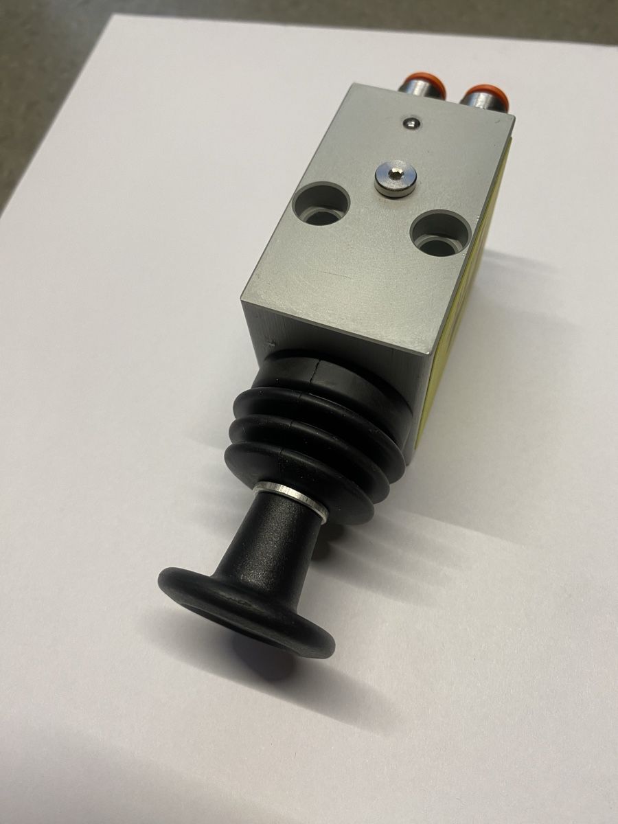 Altro per industria metallurgica: HYVA pneumatic Ventil 14750460 – Nuovo (secondo la descrizione) da Marthalen venduto da ml740 3