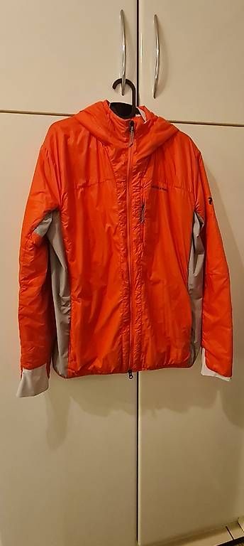 Giacche: Neue Damen Winterjacke XL von Peak Performance  – Usato da St. Moritz venduto da tam_jh8f