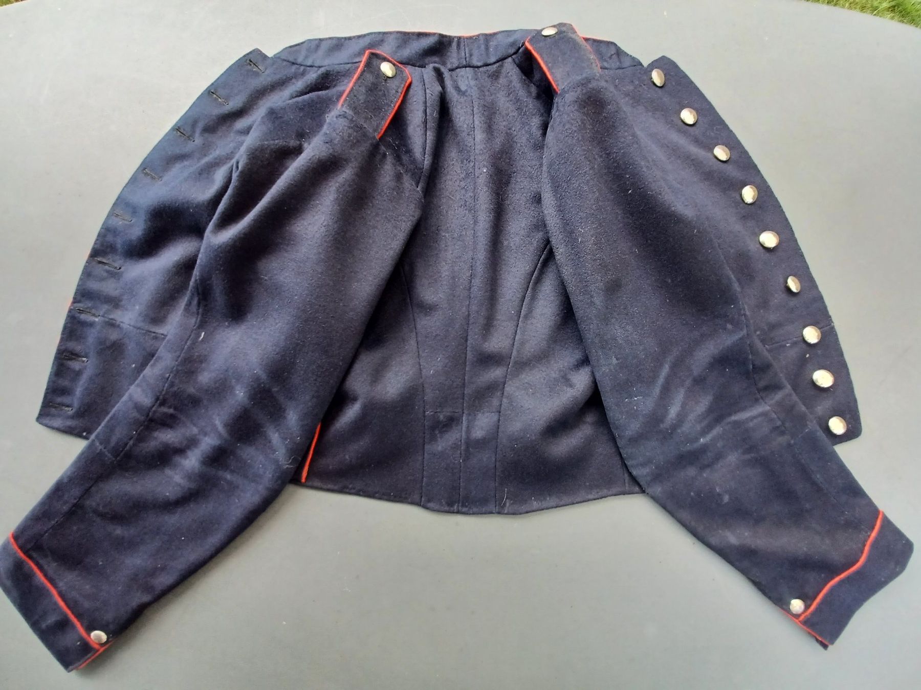 Schweizer Armee Uniformi: 1 Ärmelweste, eidg. Ord. 1852, Infanterie – Usato da Horw venduto da Mikesch108 1