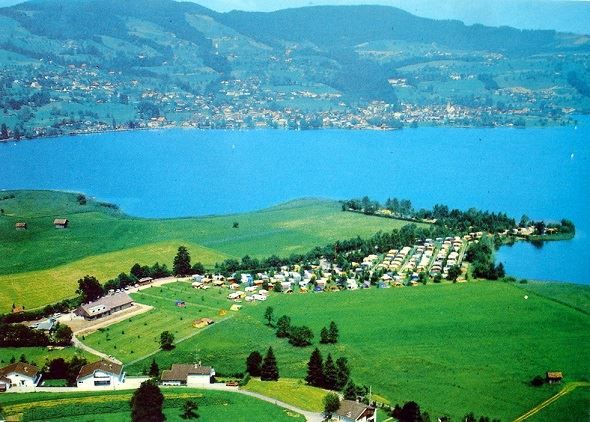 Cartoline postali: UNTERÄGERI Flugaufnahme Campingplatz – Usato da Jona venduto da philajona