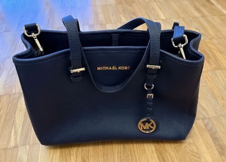 Tasche Michael Kors dunkelblau guter Zustand