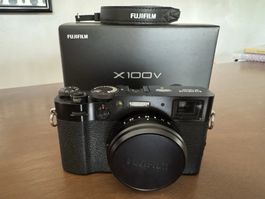 Fujifilm Fuji X100 V | OVP Top Zustand!