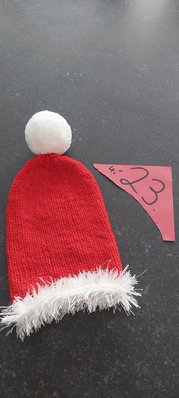 Heidi ott Puppen: Puppen -Deko- Weihnachtsmütze  – Neu (gemäss Beschreibung) aus Muri AG von nindo1 7
