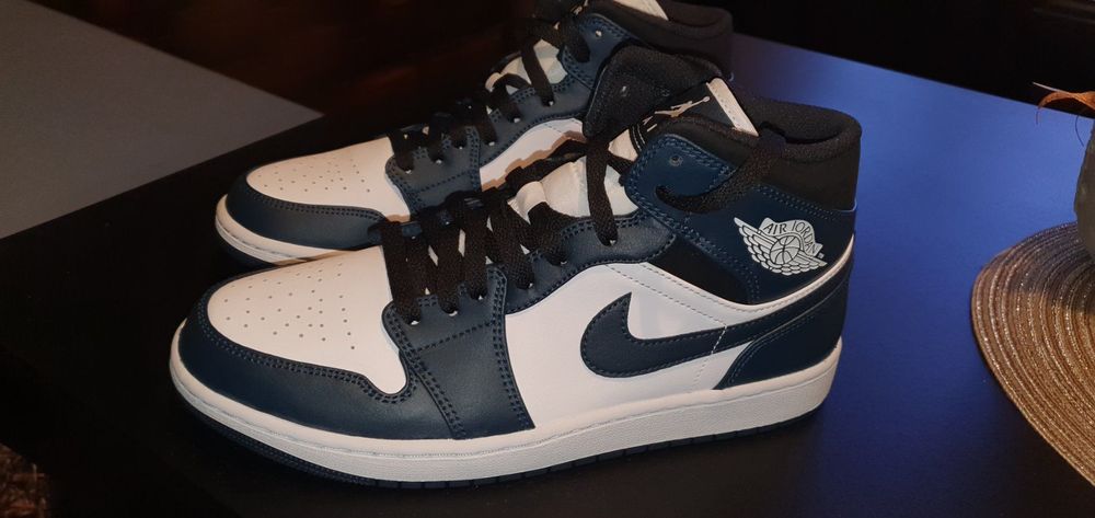Jordan Chaussures hommes: Nike Air Jordan 1 Mid Navy – Neuf avec emballage d'origine à Frauenfeld par ROY33 1