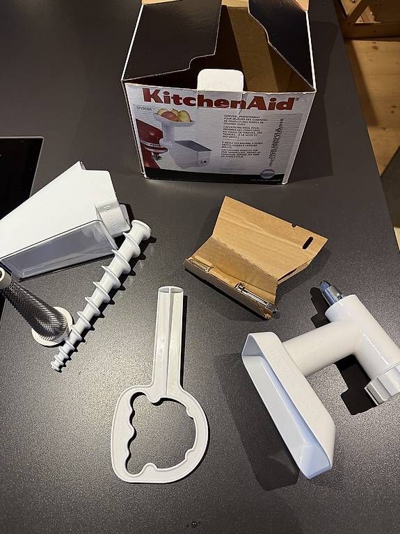 Elettrodomestici da cucina: NEU KitchenAid Fleischwolf und Pürier-Set – Usato da Unterwasser venduto da jan_jxh6 1