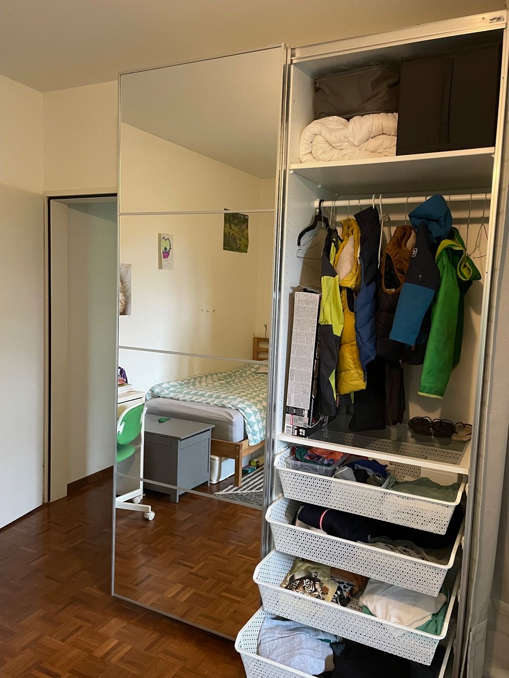 Ikea Armadi: Kleiderschrank – Usato da Zürich venduto da hor_jfd6 1