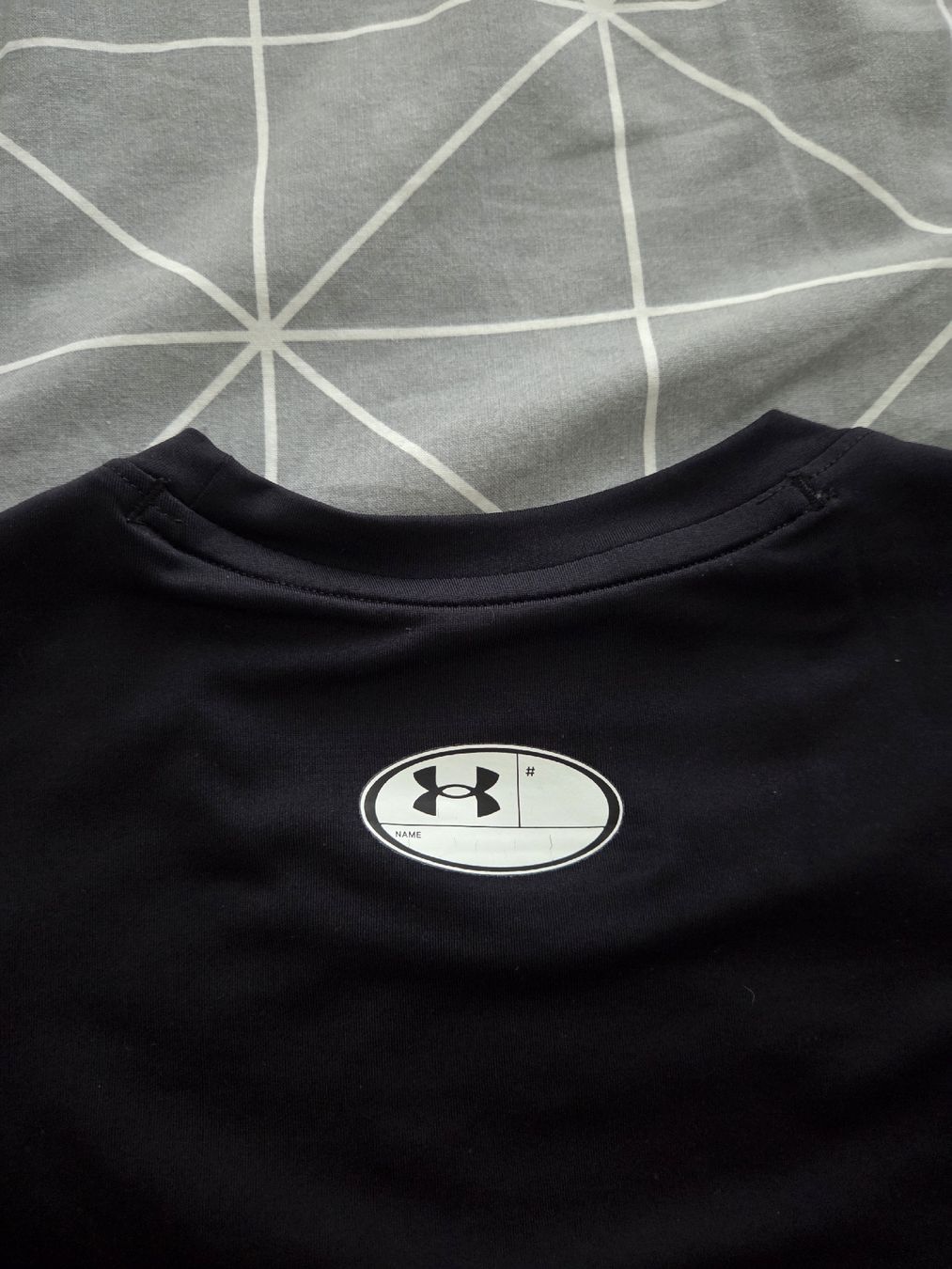 Under Armour T-Shirts: Under Armour HeatGear Compression Shirt – Neu (gemäss Beschreibung) aus Zollikofen von Vintageforyou 2