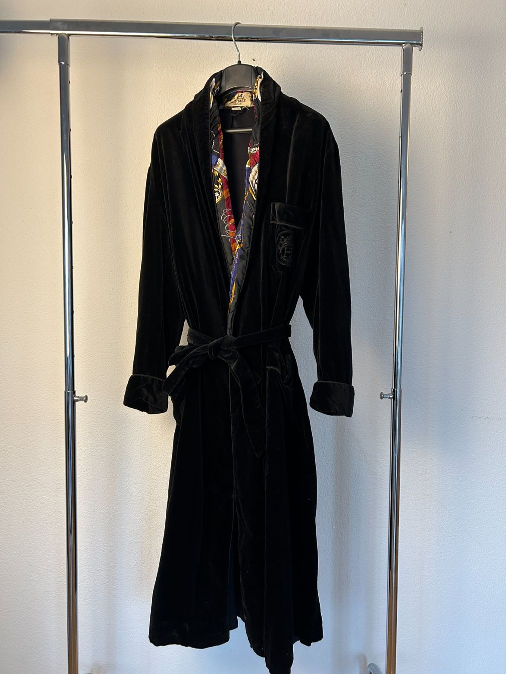 Hermès Bademäntel: Hermès Black Velvet Bathrobe – Gebraucht aus Bern von kurtikobolt74