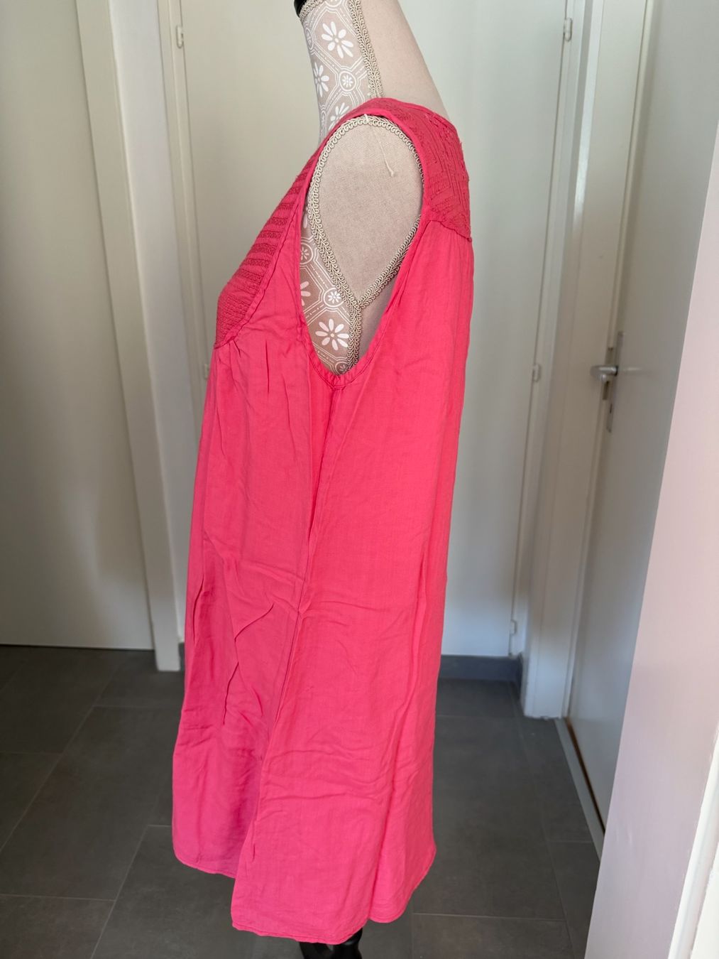 Kleider: Robe - M – Gebraucht aus Sion von accroshoes 1