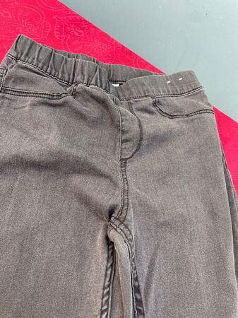 NEU Mädchen Hose Jeggings 140  schwarz