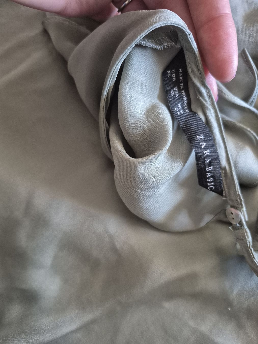 Lotti di vestiti: Ensemble Zara Basic chemisier + pantalon Orsay – Nuovo (secondo la descrizione) da St-Pierre-Clages venduto da _RV 2
