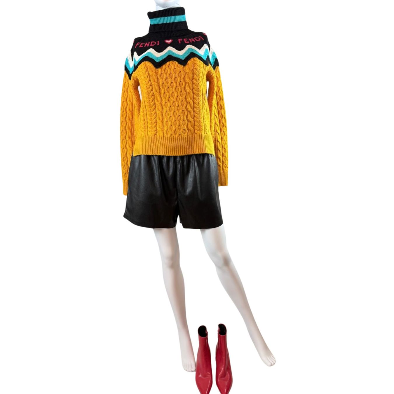 Fendi Pulls & Sweat-shirts: Fendi Rollkragenpullover, Wolle, Gr.IT 42 (EU 38) – Neuf (Voir description) à Oberarth par SSS. 1