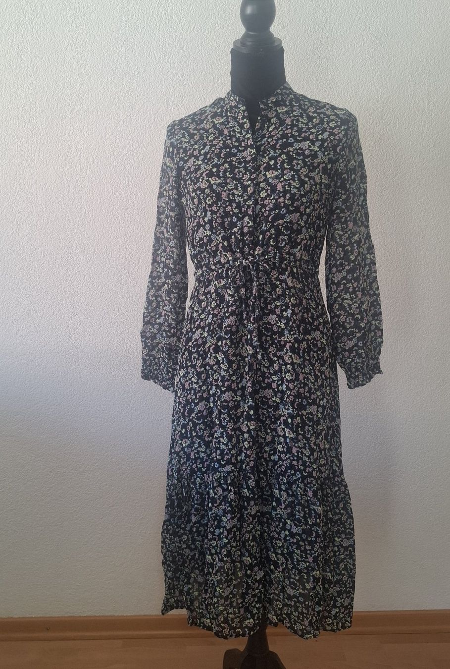 Kleider: Sommerkleid – Gebraucht aus Interlaken von Karin787878