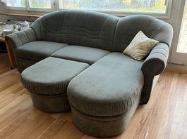 Sofa mit Hocker