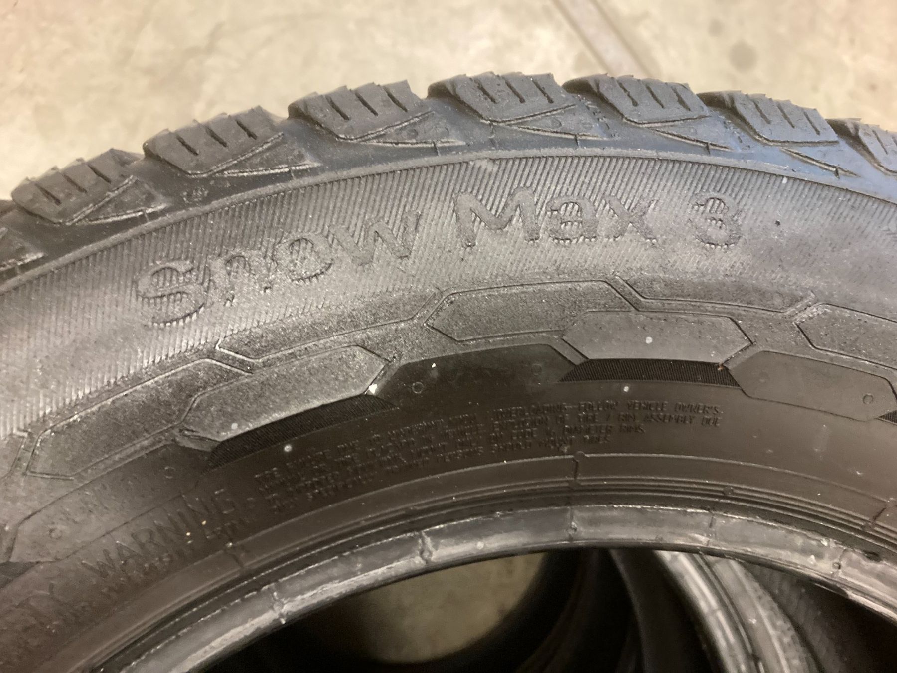 Uniroyal Pneus & Roues: 225/65R16 C Winterpneu – D'occasion à Cham par WB2223 4