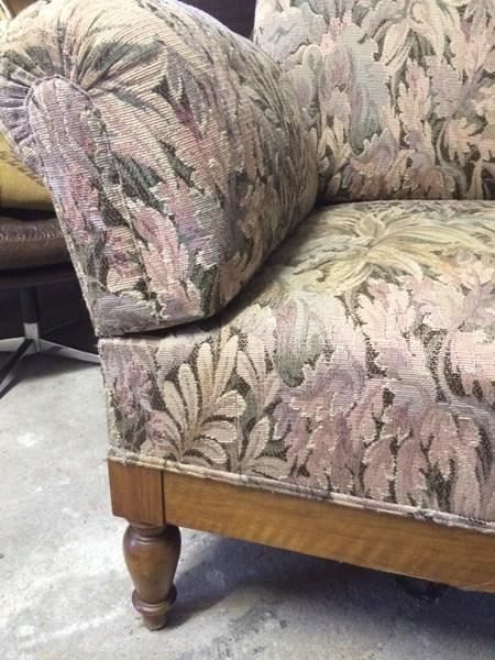 Sofas: Sofa !! antik !! Stoff mit Blumendekor ! – Gebraucht aus Brügg BE von rutschimedizin 2