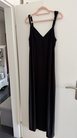 Langes Kleid