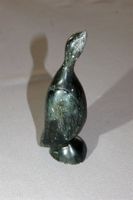 Inuit-Kunst: Stehender Vogel (Nr.6)