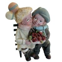 Süsses Pärchen auf Bank