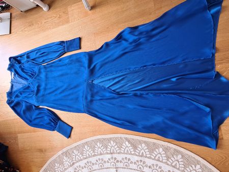 Elegantes, blaues Kleid - perfekt für den Sommer! Gr. 36