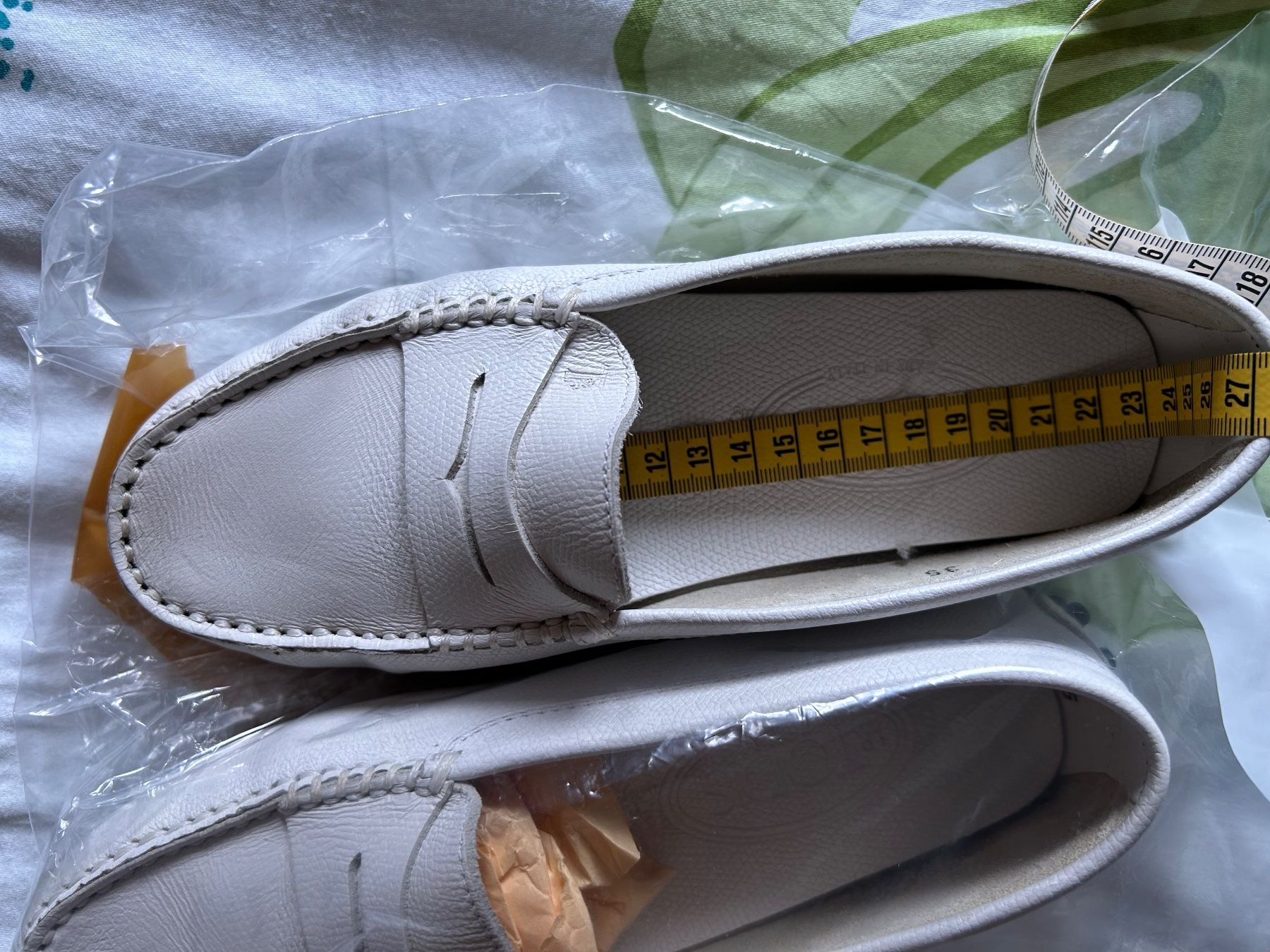 Tod'S Scarpe da donna: Tods White Loafer Shoe – Usato da St.Josefen venduto da lop_lh8d 2