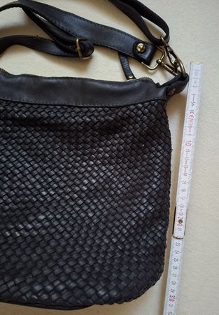 Ledertasche schwarz geflochten neu!