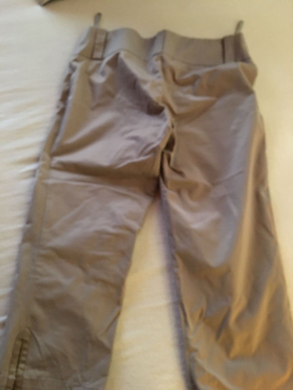 Airfield Pantaloni: Airfield Hose Gr 34 Damen hellbraun – Usato da Kaltbrunn venduto da Modern