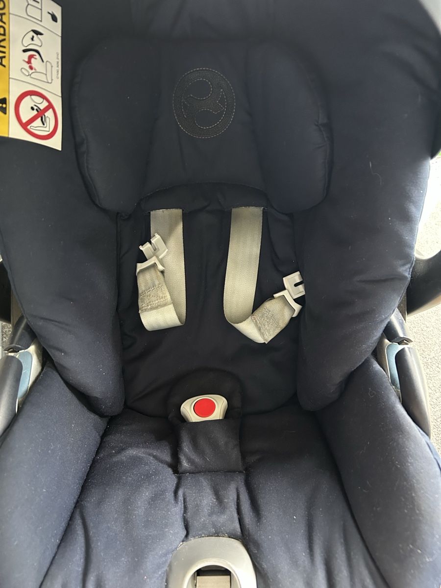 Cybex Auto-Kindersitze: Babyschale Cybex I-size cloud Mit Isofix Base – Gebraucht aus Zürich von AlinaGGG 2
