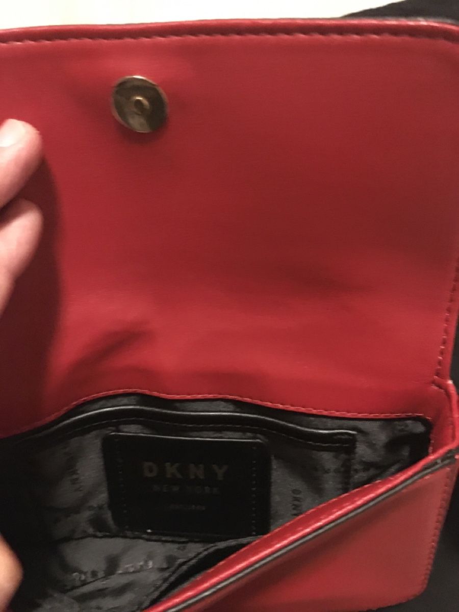 Borse da donna: DKNY Tasche Rot 2021 – Usato da Würenlos venduto da a-tiger 2