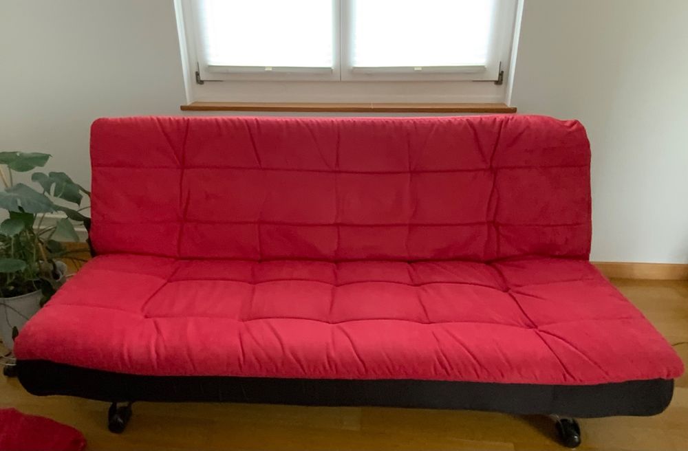 Bettsofa Schlafcouch in rotschwarz zu verschenken Kaufen auf Ricardo