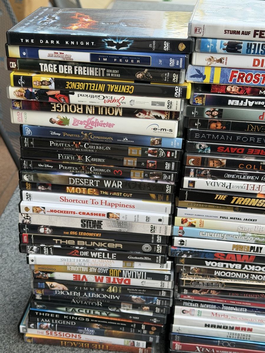 Tutti i DVDs: Ca 135 Stk DVD Filme Sammlung – Usato da Deitingen venduto da Himhip 6