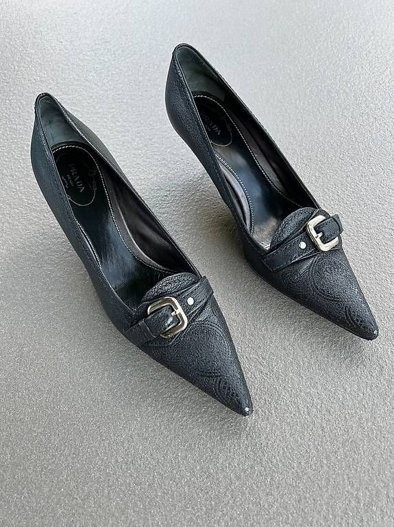 Scarpe da donna: Prada Stiletto Pumps Gr.37,5 – Usato da Maienfeld venduto da ang_6pbr 1
