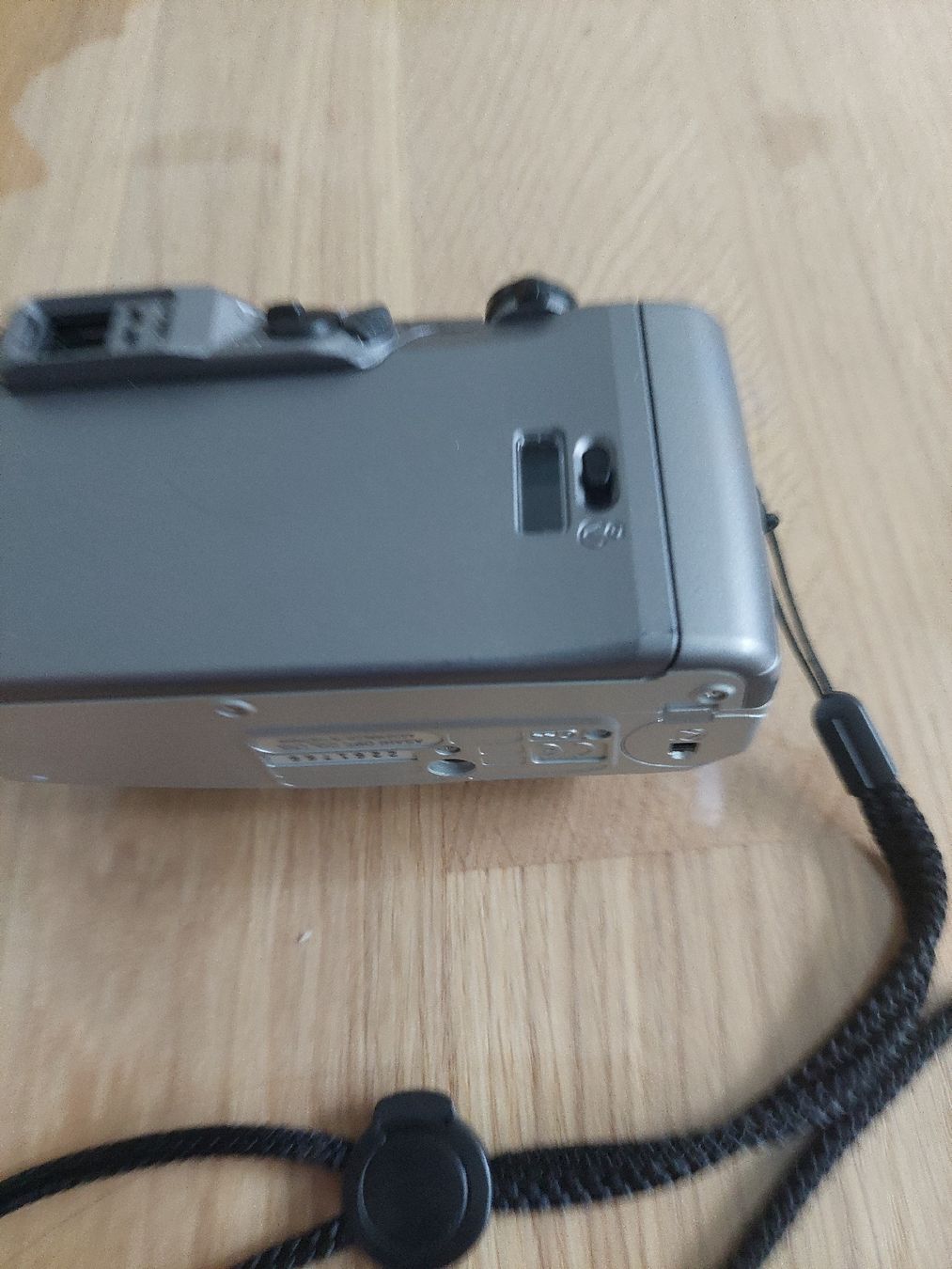 Pentax Fotocamera: Kamera Pentax Espio 135M silber – Usato da Luzern venduto da M.Ai 3