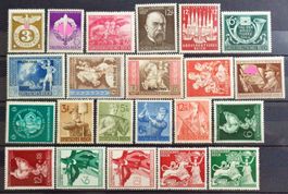 DEUTSCHES REICH: Ein Lot Postfrische ** aus 1942–1945