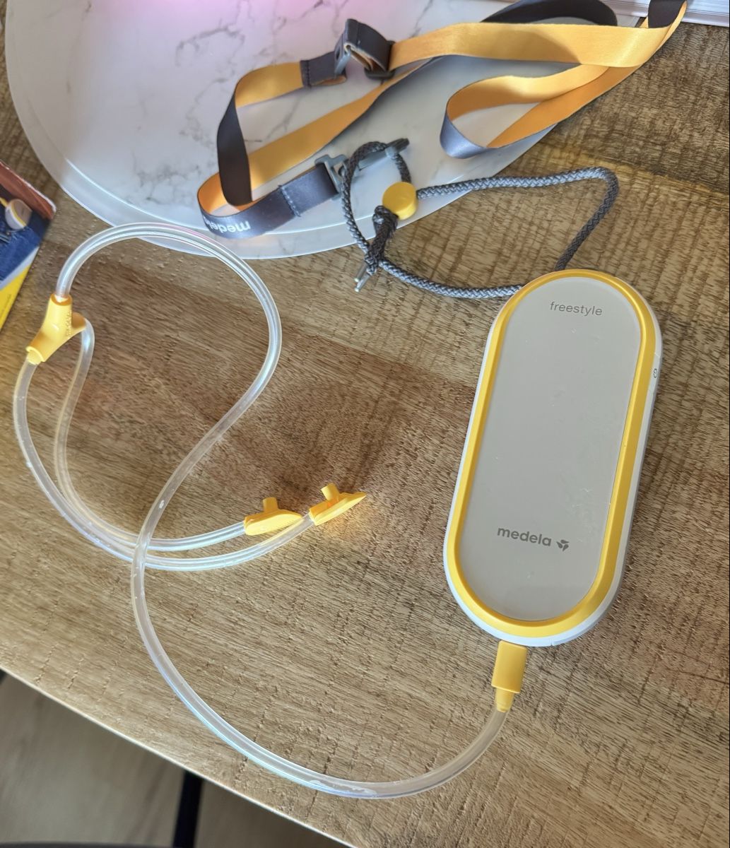 Medela Accessori per l’allattamento: Milchpumpe Hands Free – Usato da Killwangen venduto da kat_xfp2 1