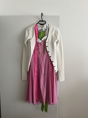 Komplettes Dirndl-Set Gr.S/36