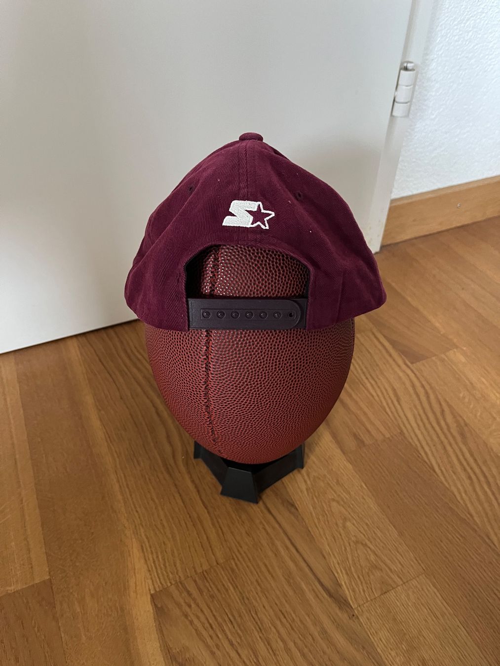 Element Copricapi, berretti & cappellini: Cap Weinrot Element – Usato da Oberwil b. Zug venduto da ann_682p 1