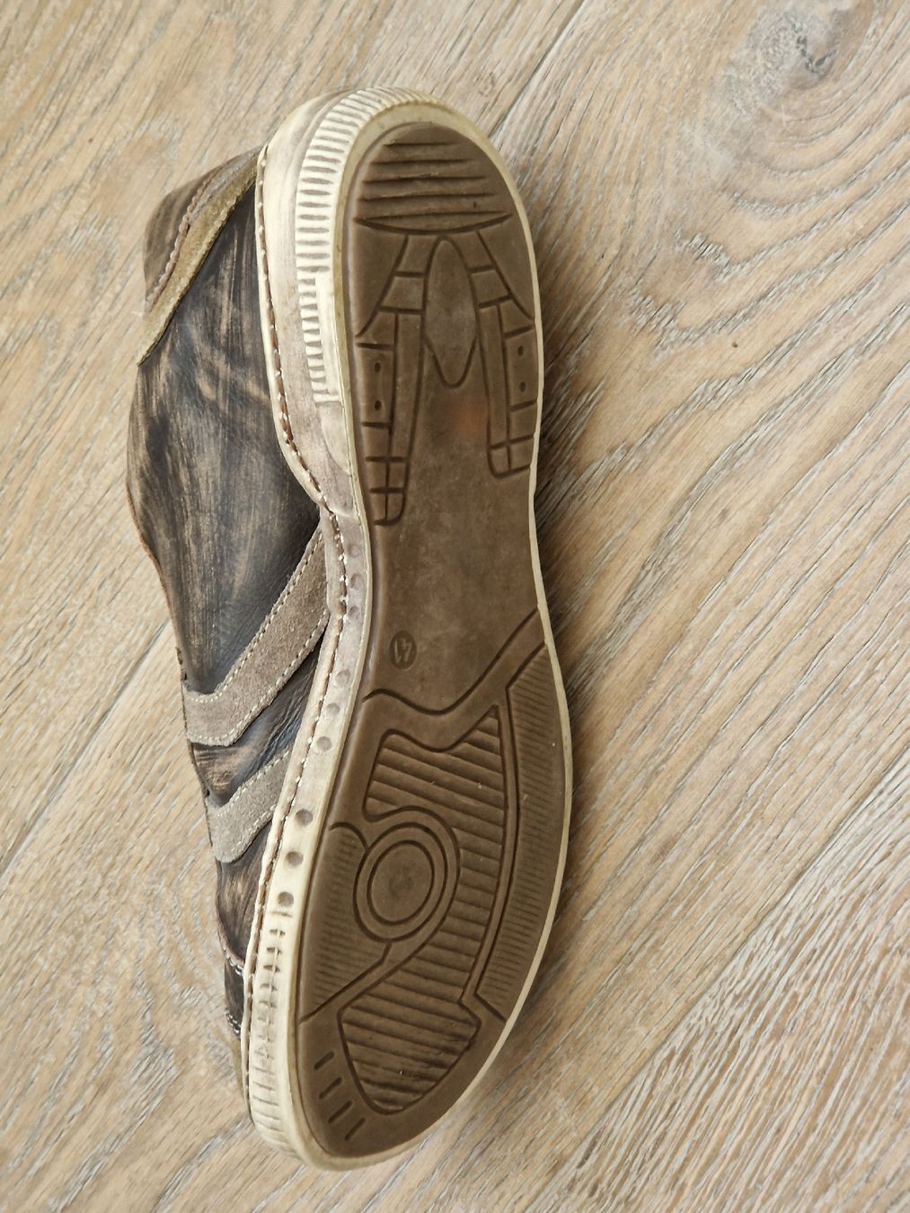 Scarpe da uomo: Leder Sneaker Schuhe Grösse. 41 – Usato da Küssnacht am Rigi venduto da Mika014 2