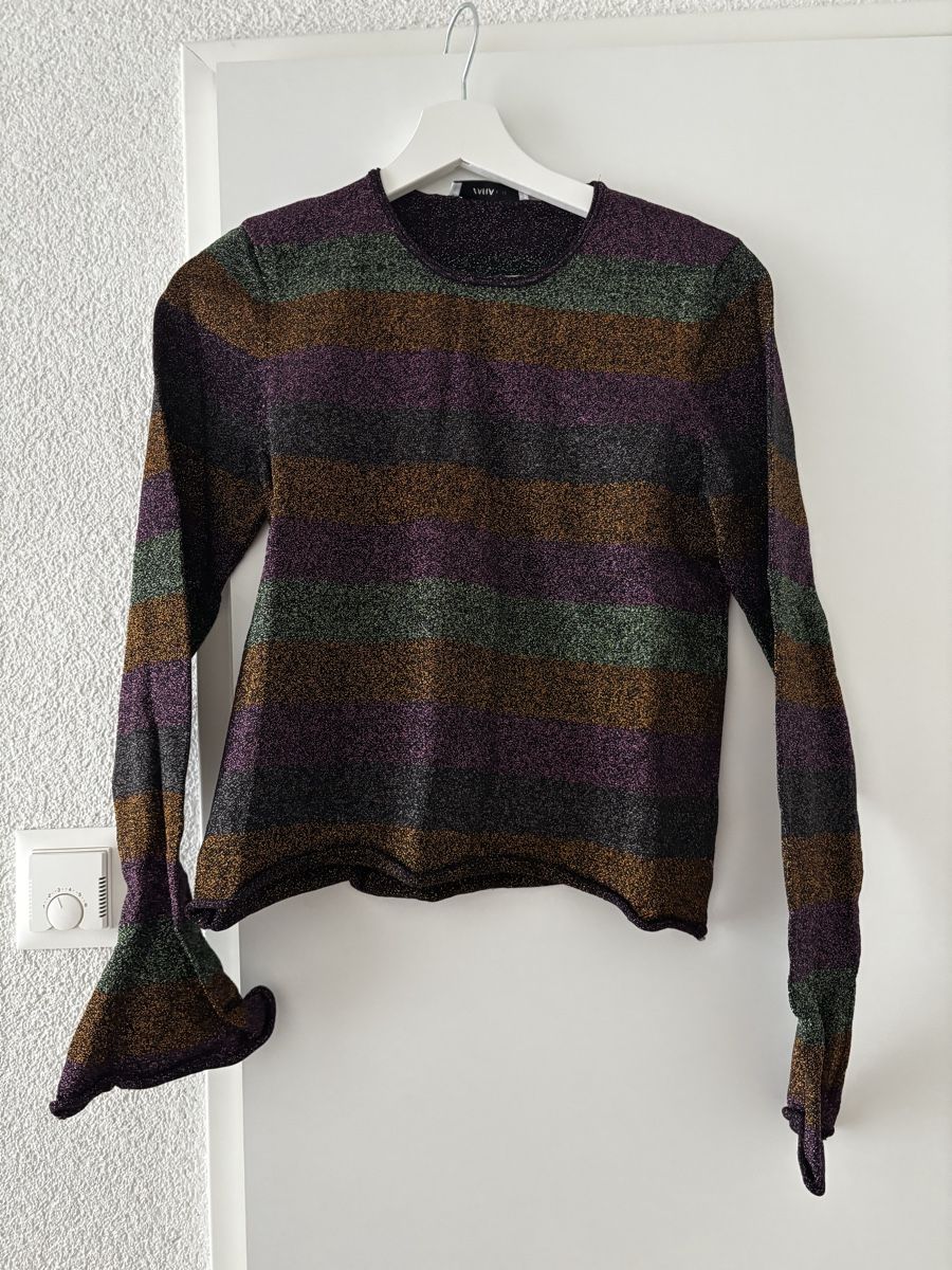 Zara Top: Glitzer Top mit Streifen – Usato da Basel venduto da Pepiteki
