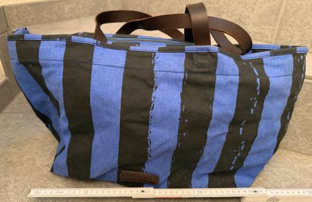 LIEBESKIND Strandtasche „Rimini“ Blau-Schwarz