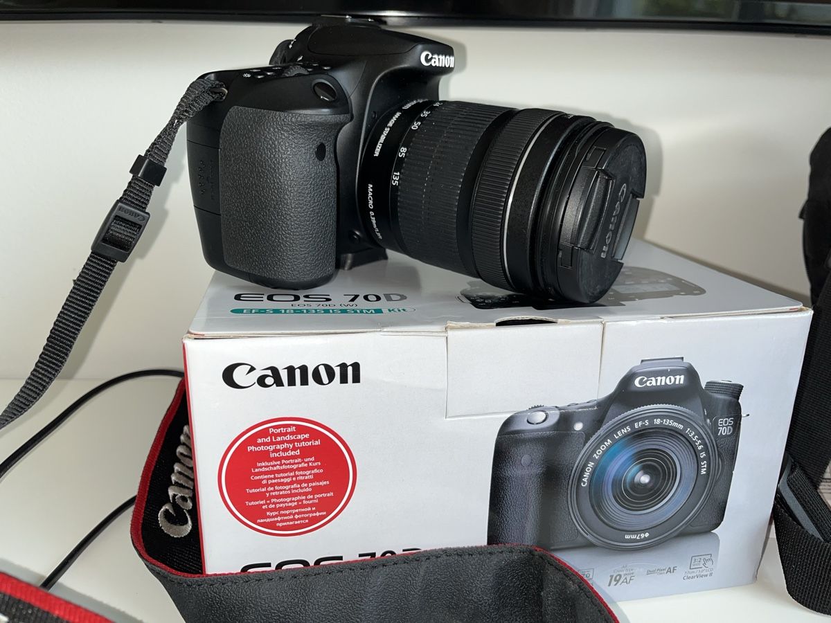 Canon Kamera: Camera Canon EOS 70D – Gebraucht aus Stäfa von Exclusive0 2