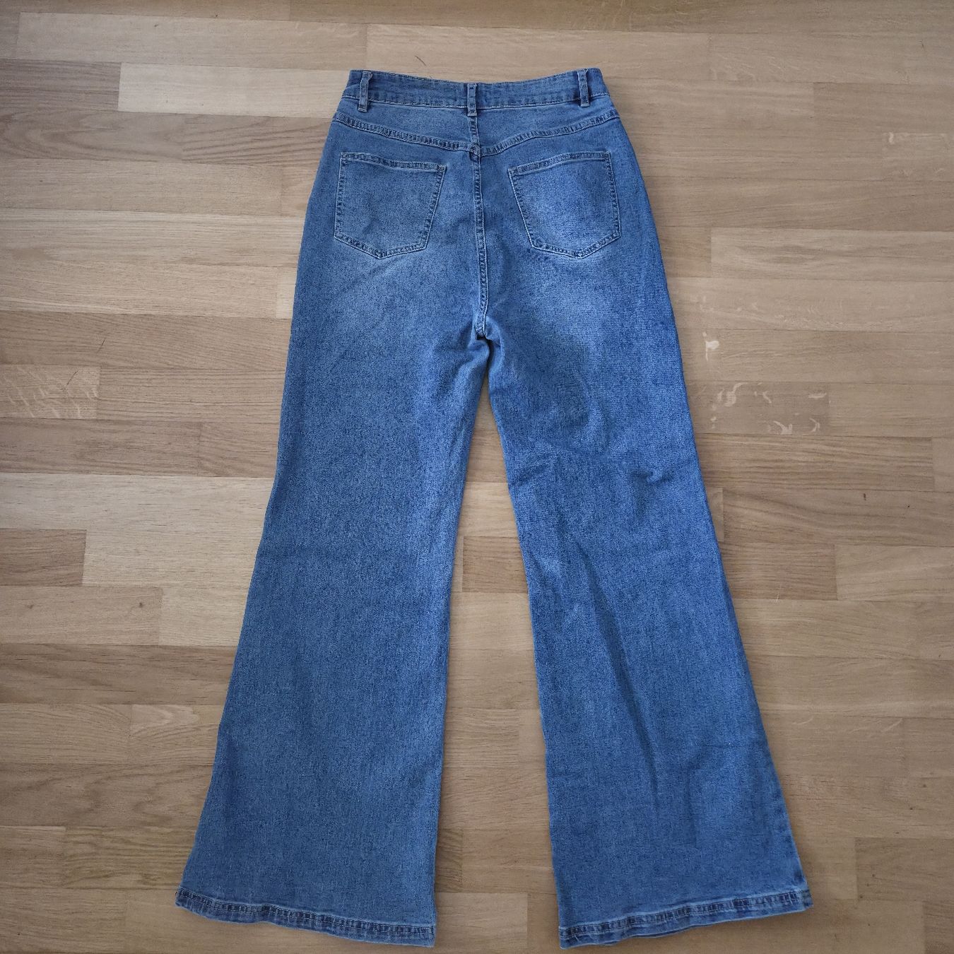 Jeans: Y2K Style Even&Odd Wide Leg Jeans Blau – Usato da Winterthur venduto da Ele_Ele18 5